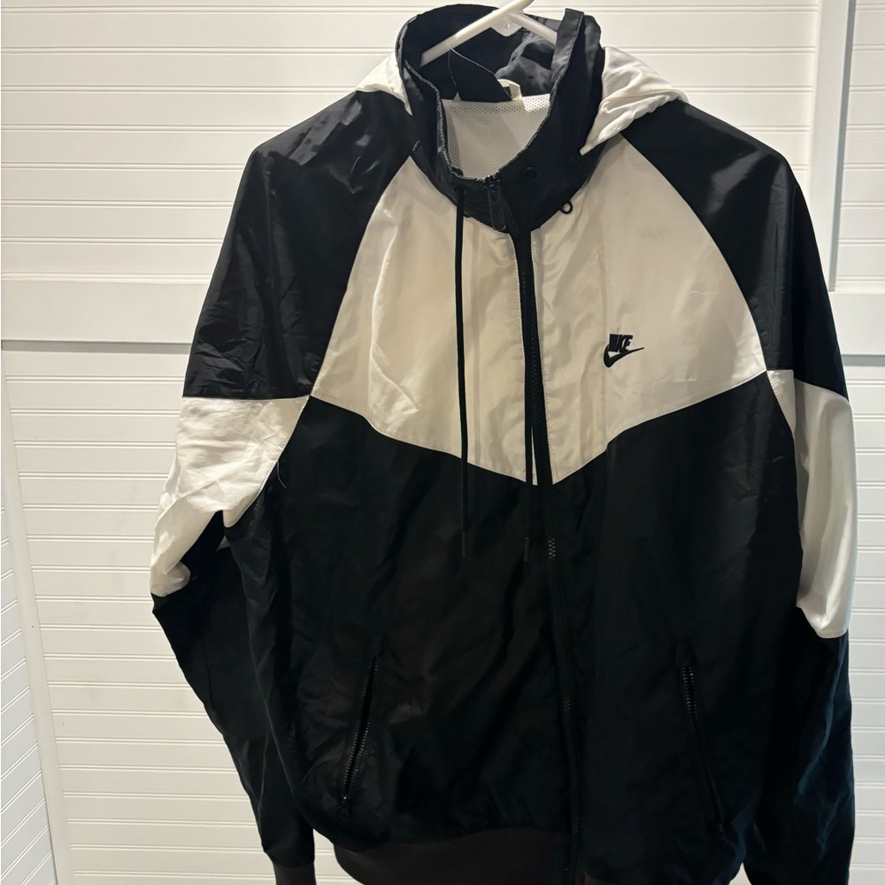 Nike light weight jacket